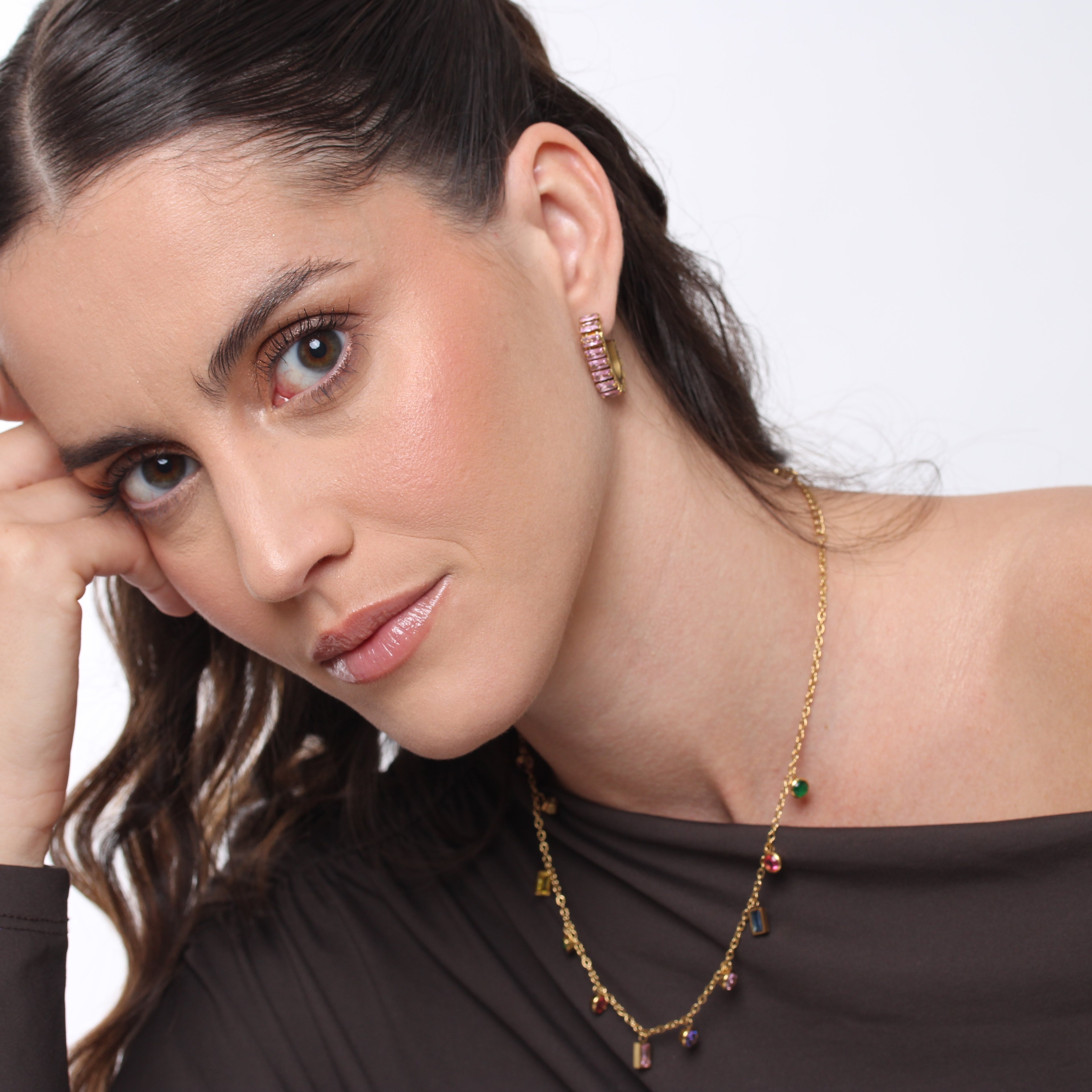 Brinco Oval Emerald Hoop - Banho em Ouro 18K