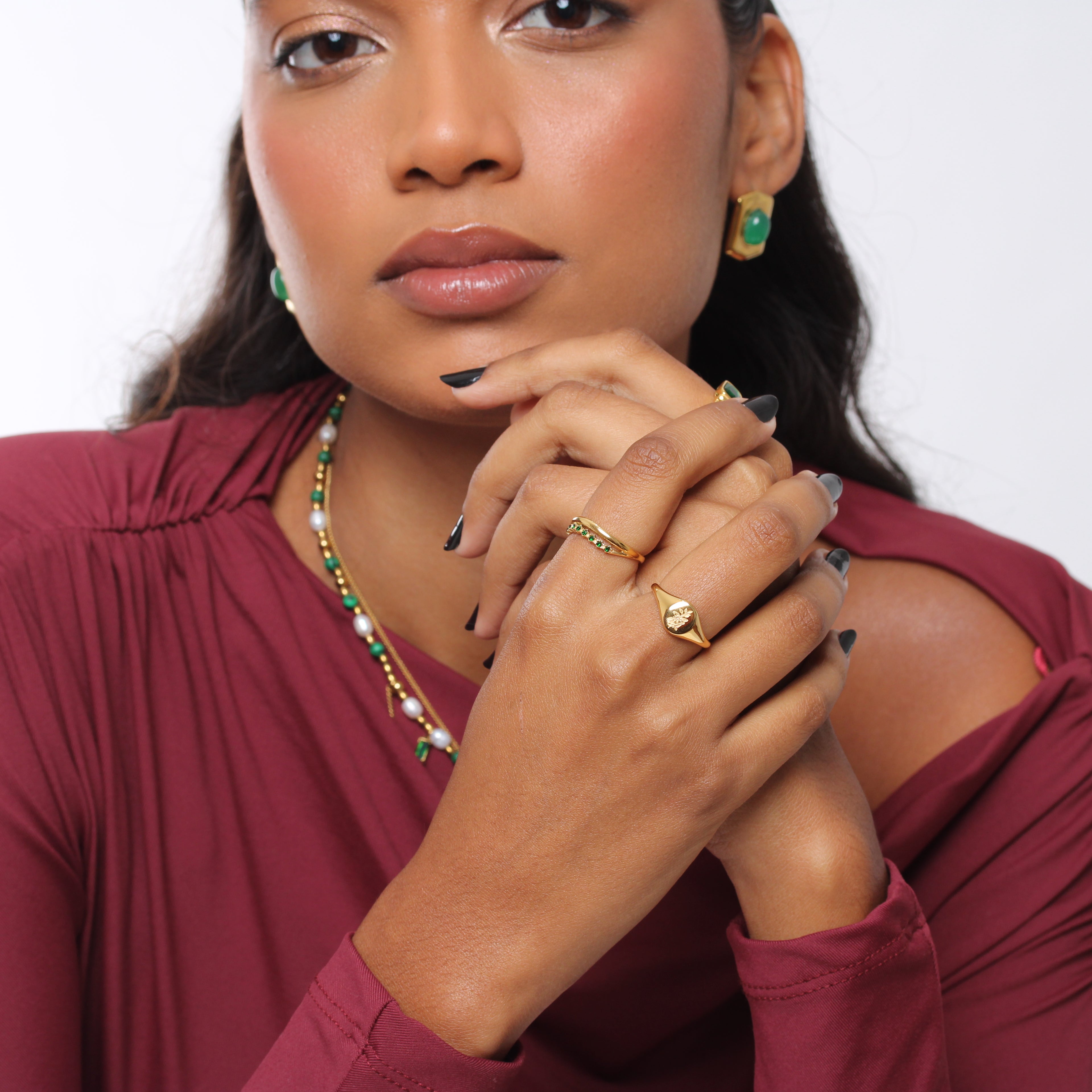 Anel Curvy Stones - Banho em Ouro 18K