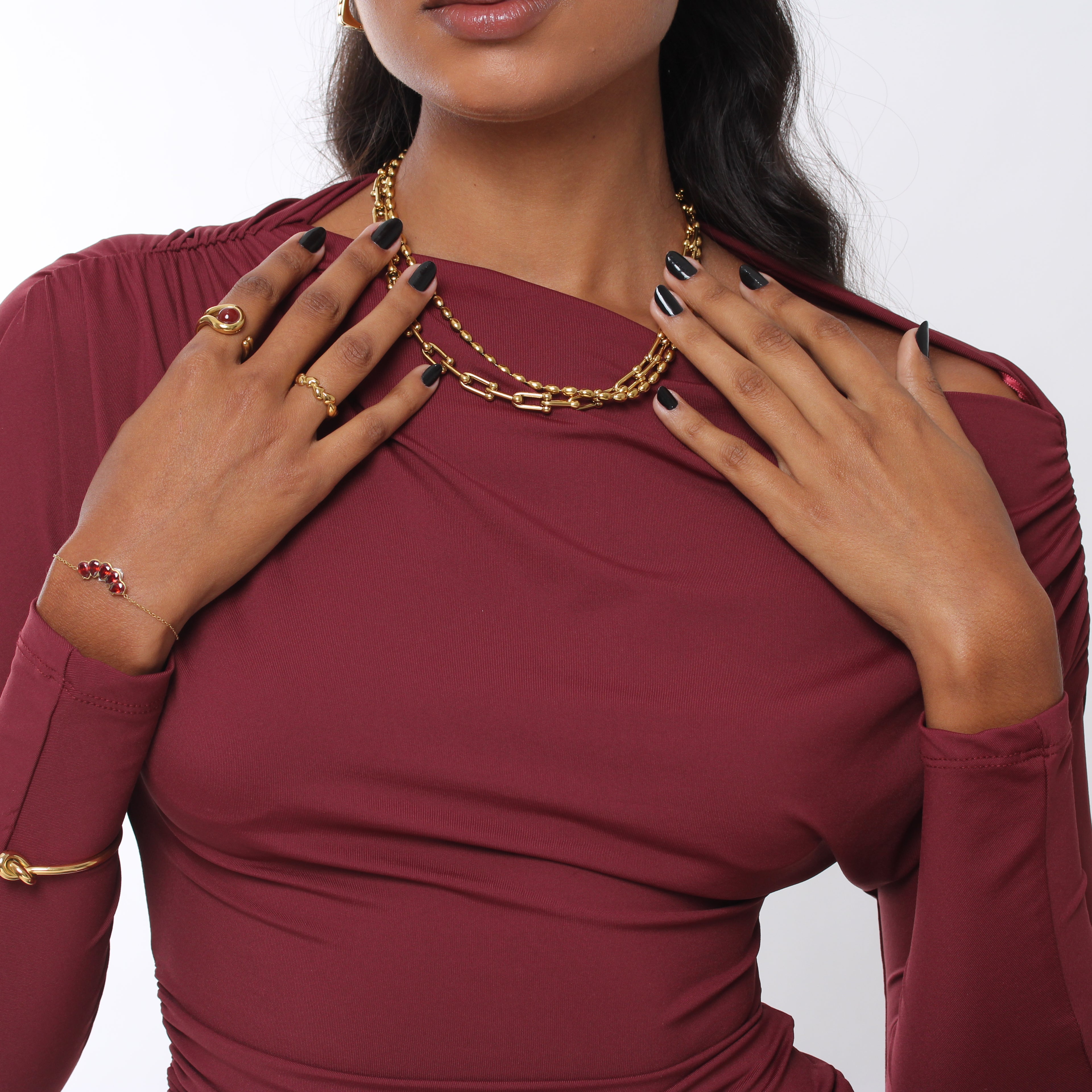 Colar Golden Beeds - Banho em Ouro 18K