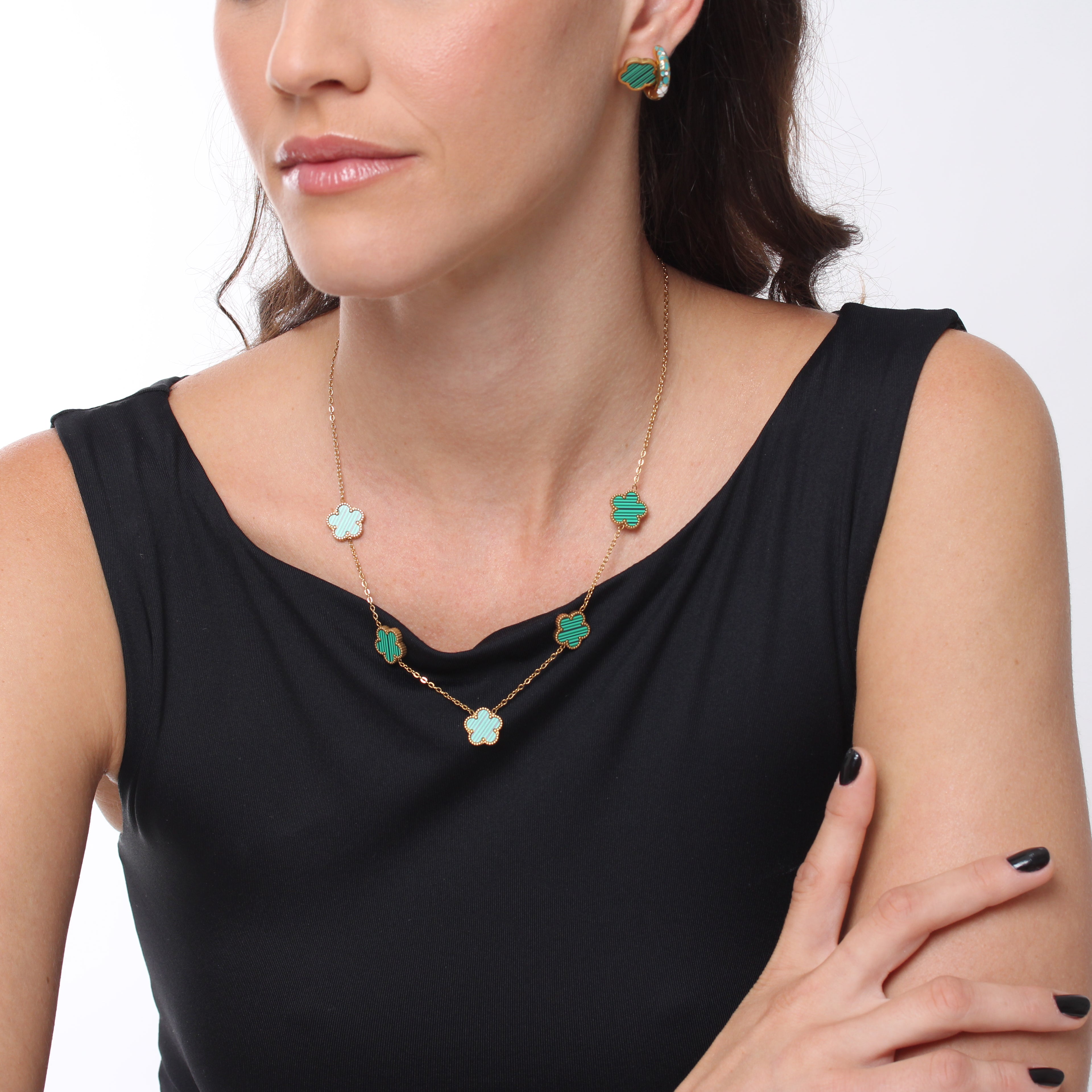 Colar 5 Trevos - Banho em Ouro 18K