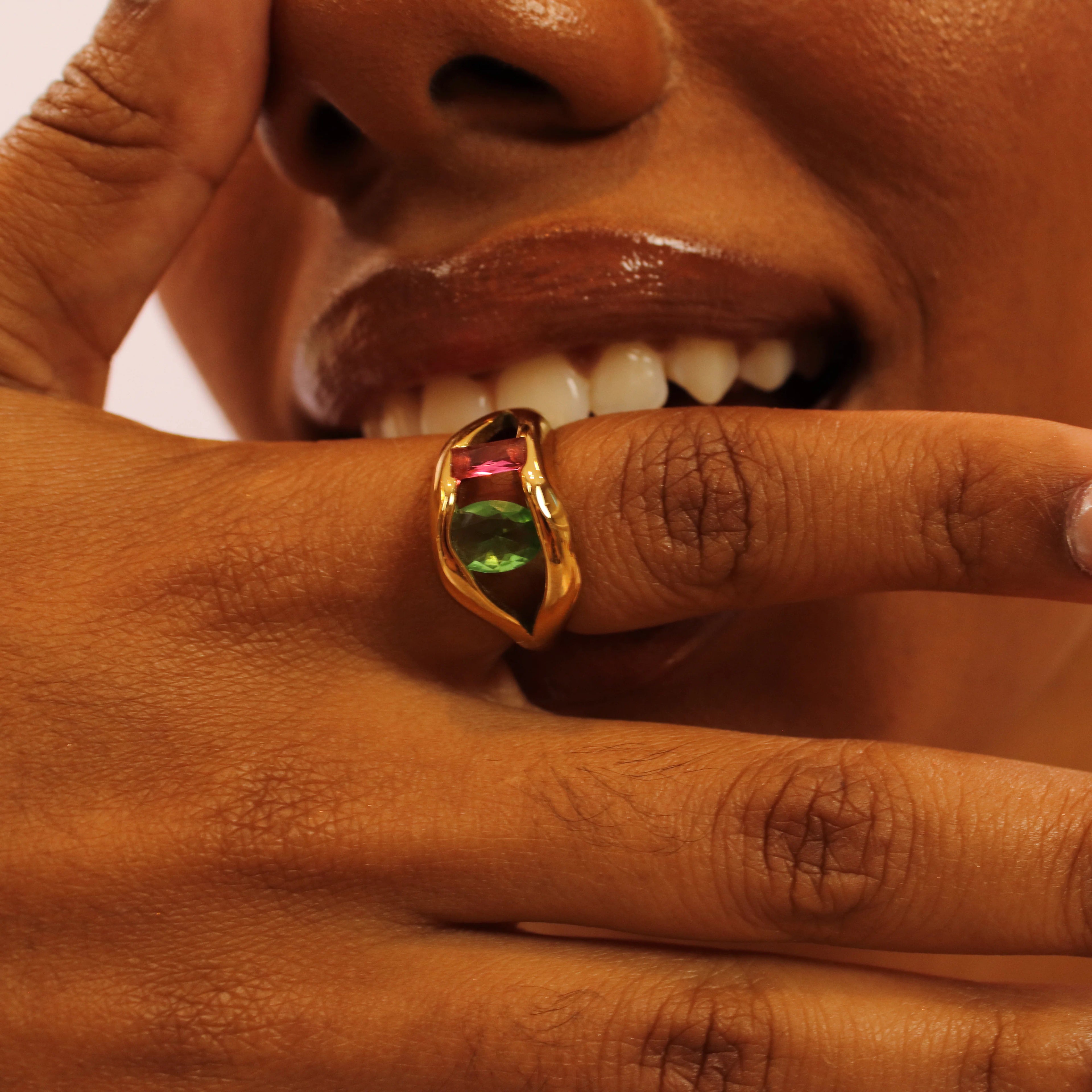 Anel Duaviè - Banho em Ouro 18k