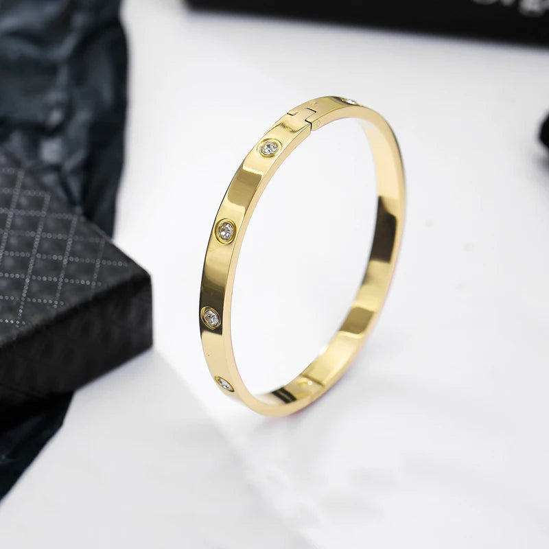 Bracelete Cart. Love - Banho em ouro 18K