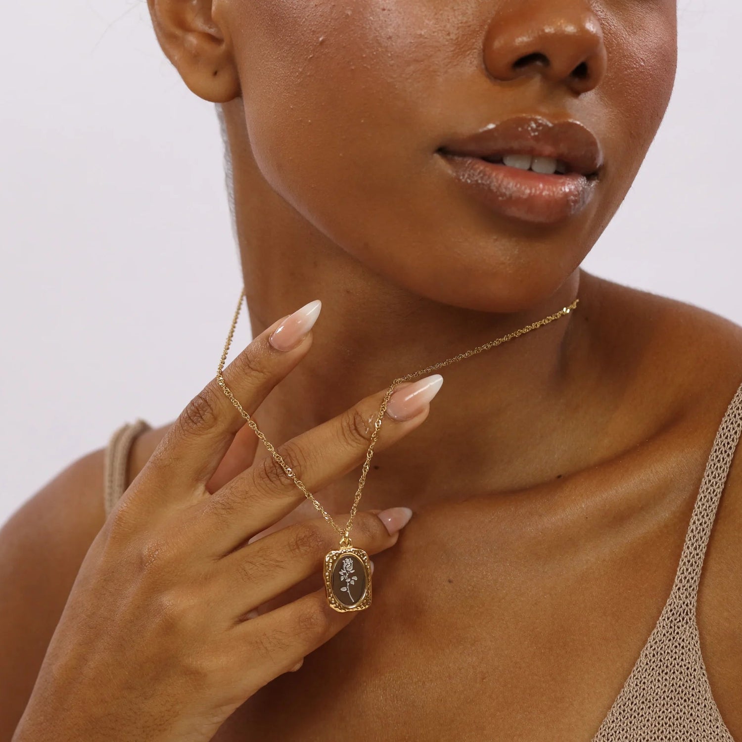 Colar Flora - Banho em Ouro 18K