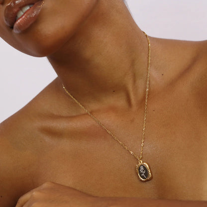 Colar Flora - Banho em Ouro 18K