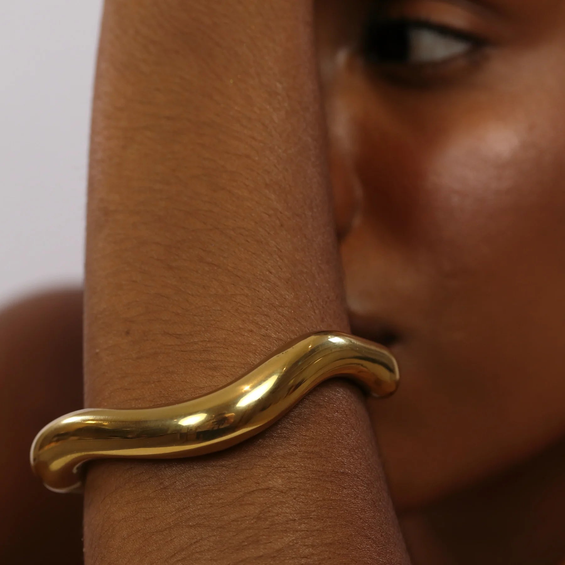 Pulseira Zaha - Banho em Ouro 18K