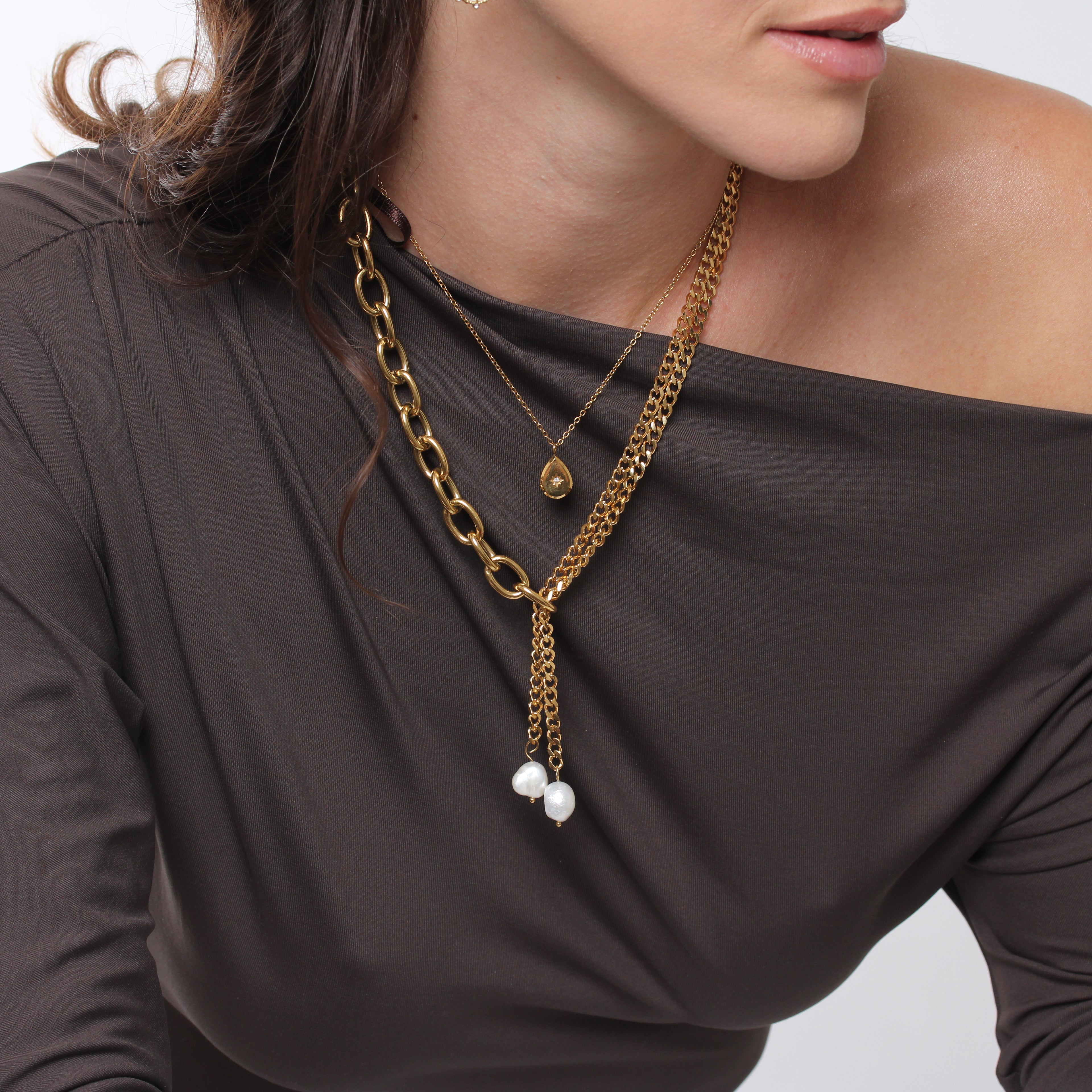 Colar Pearl Knot - Banho em Ouro 18K