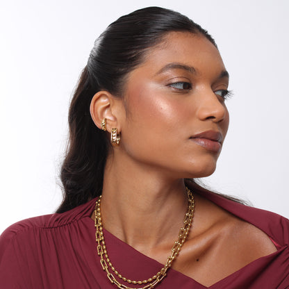 Colar Golden Beeds - Banho em Ouro 18K