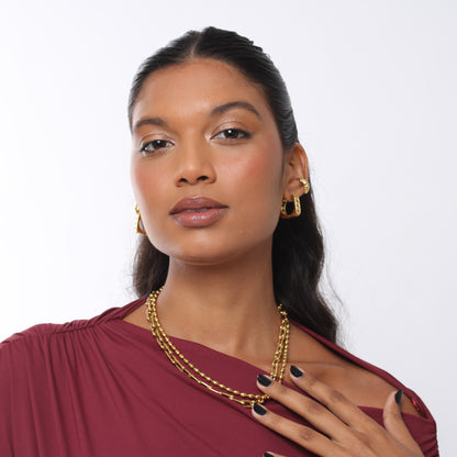 Colar Golden Beeds - Banho em Ouro 18K