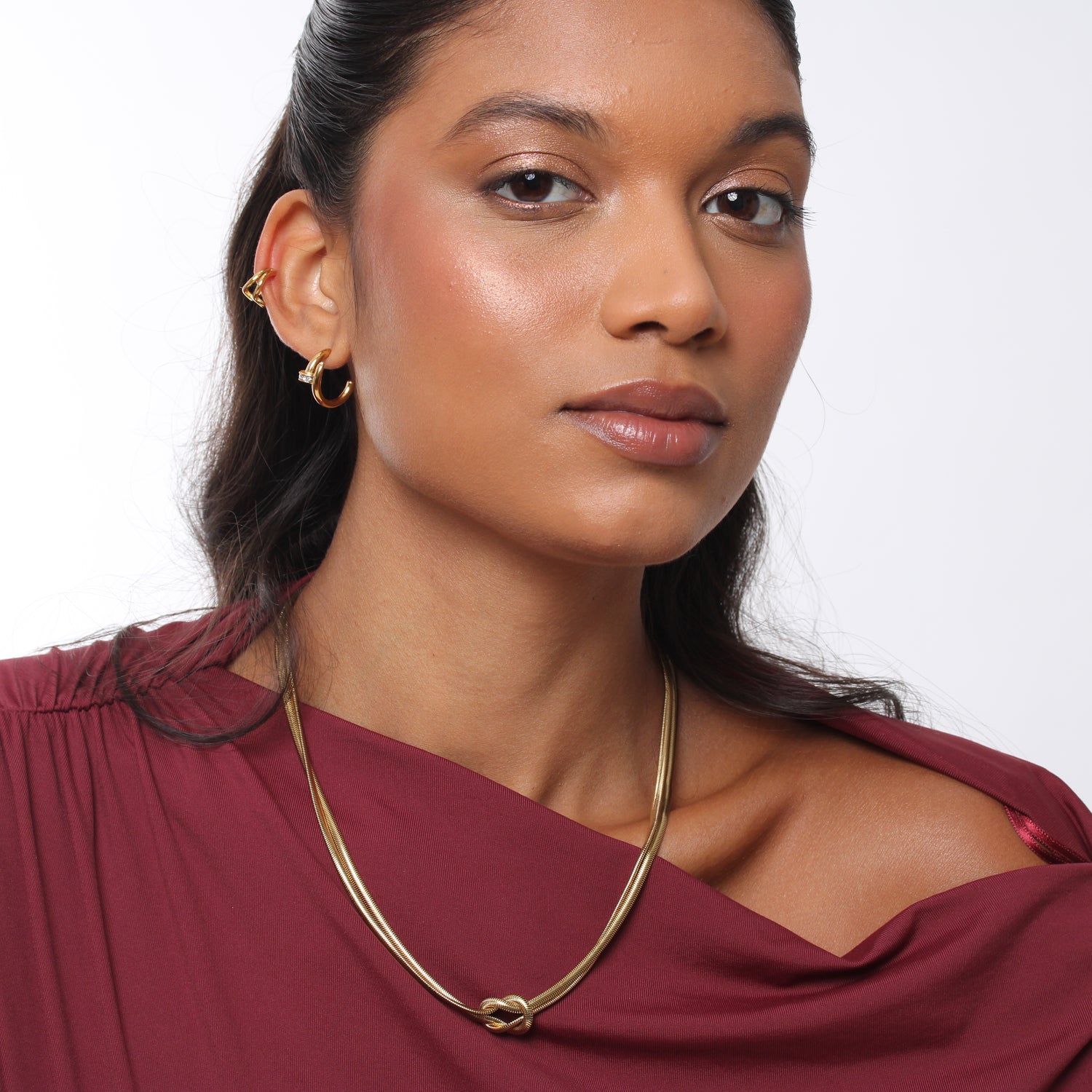 Colar Double Knot - Banho em Ouro 18K