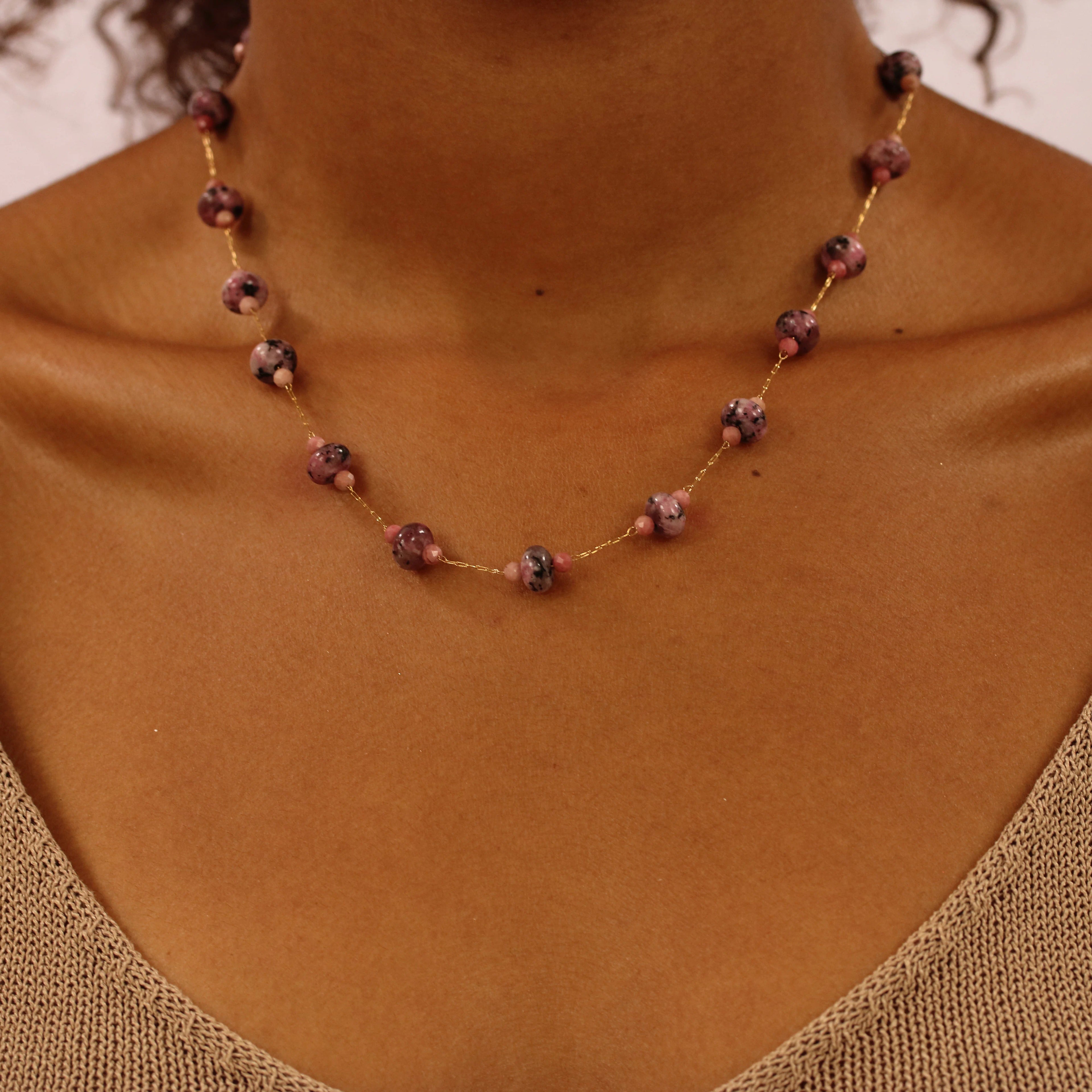 Colar Mauve - Banho em Ouro 18K