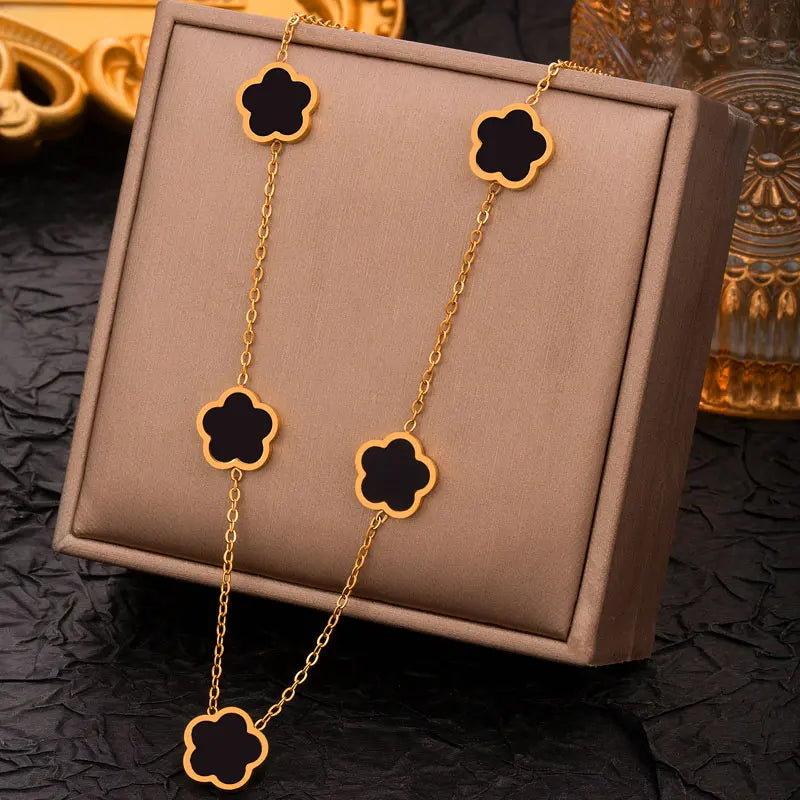 Colar 5 Trevos - Banho em Ouro 18K