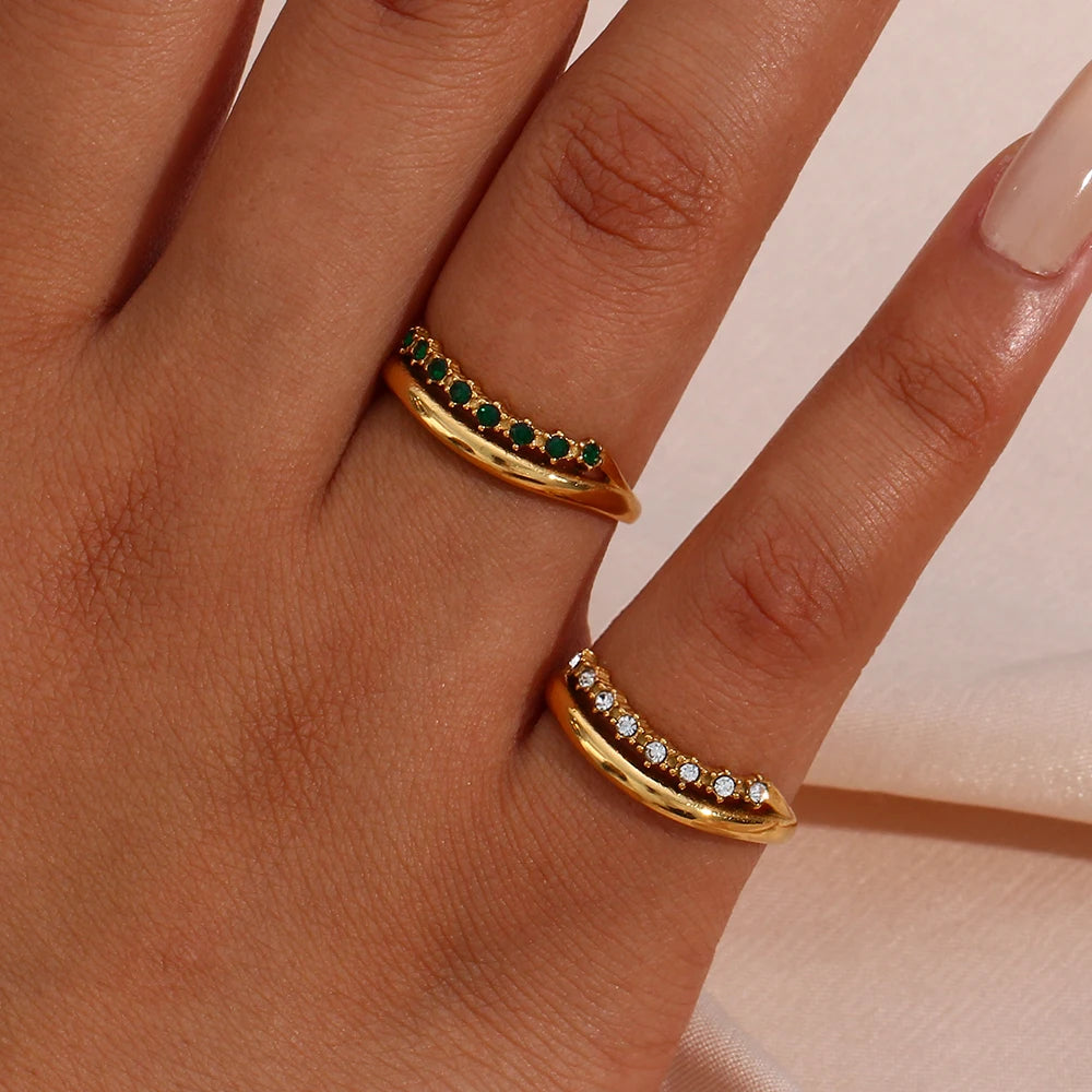 Anel Curvy Stones - Banho em Ouro 18K